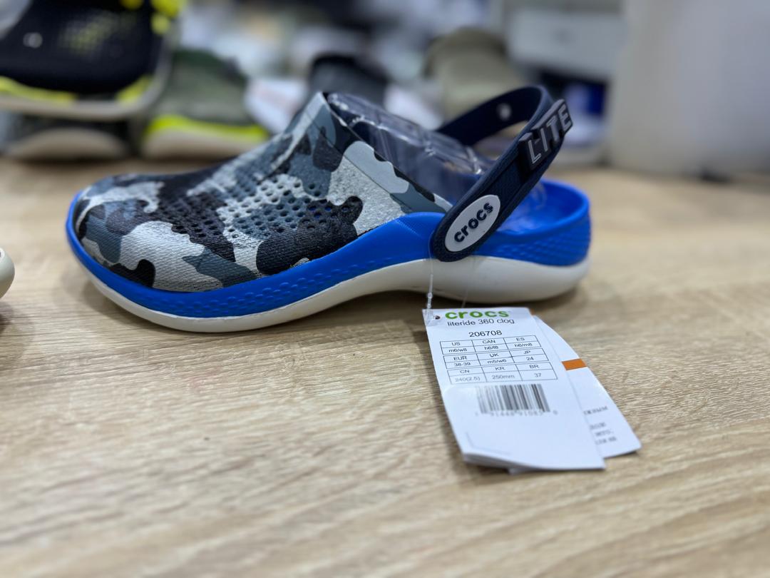 crocs ride bleu et gris